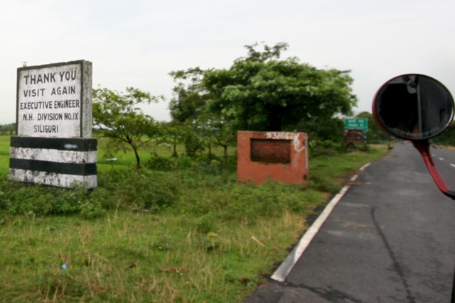 Driving through India Incredible India - Roadsigns in India