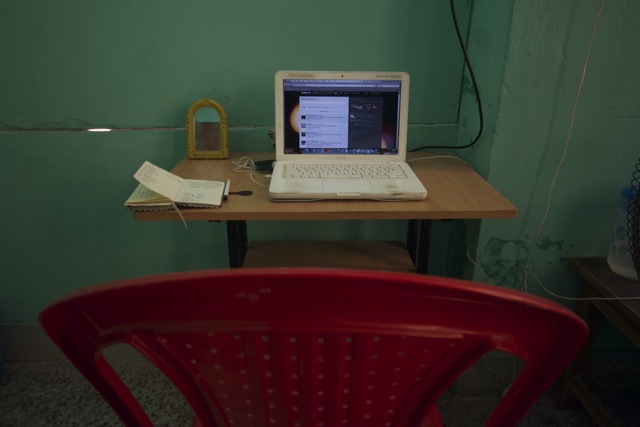 Laptop in India Travel disasters and theft